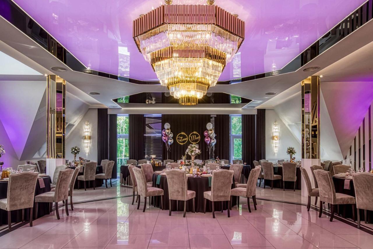 Hotel & Spa Bialy Dom Пжишовице Екстериор снимка