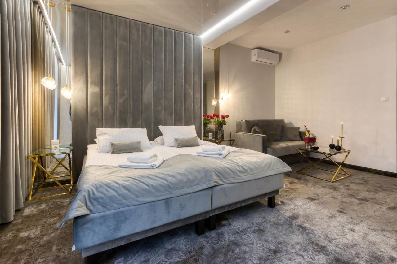 Hotel & Spa Bialy Dom Пжишовице Екстериор снимка