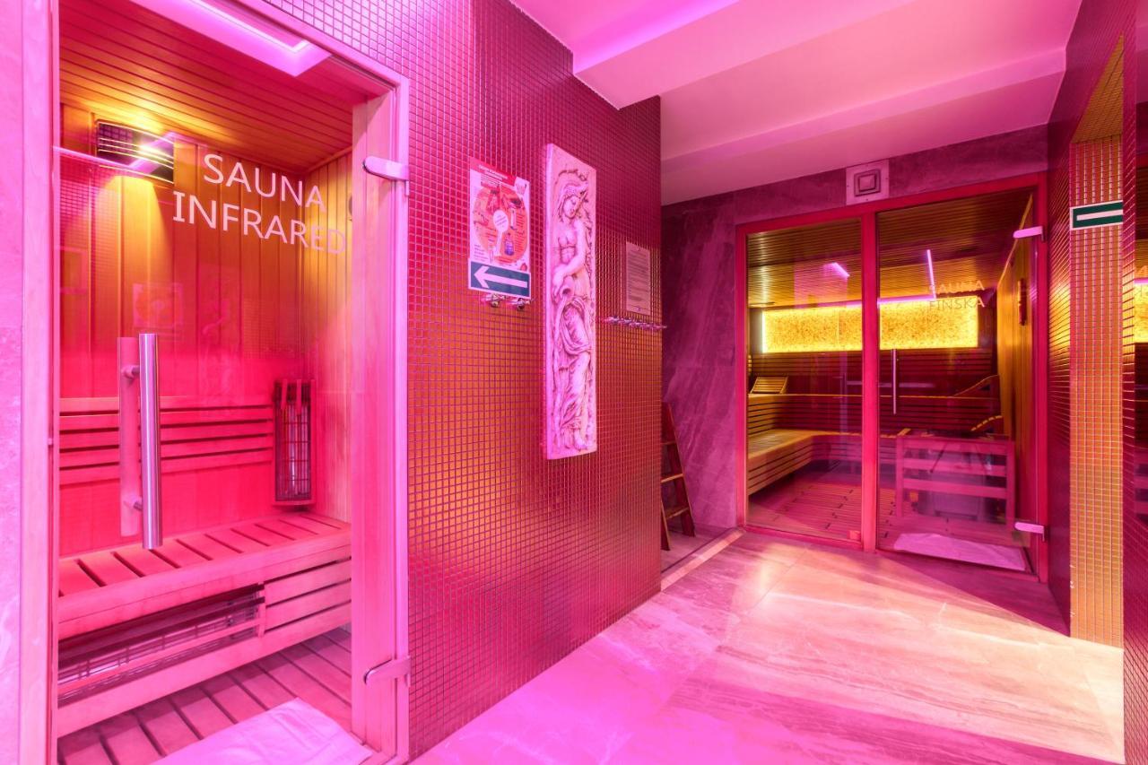 Hotel & Spa Bialy Dom Пжишовице Екстериор снимка