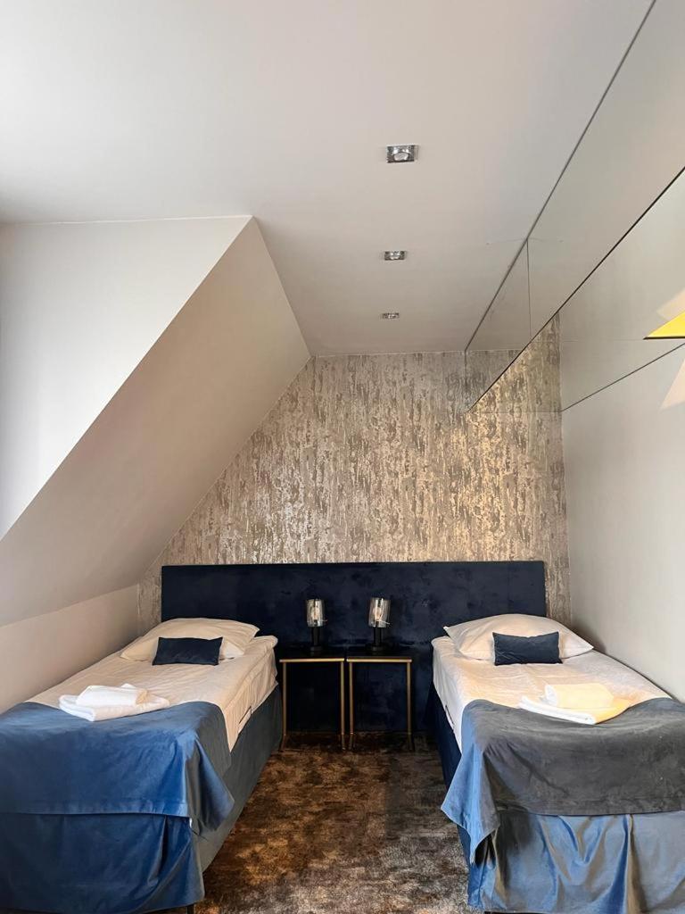 Hotel & Spa Bialy Dom Пжишовице Екстериор снимка